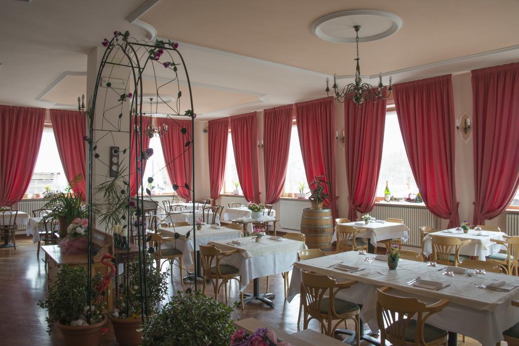 Hotel Du Lac Parc & Residence Лавароне Екстериор снимка