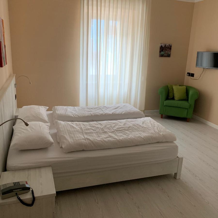 Hotel Du Lac Parc & Residence Лавароне Екстериор снимка
